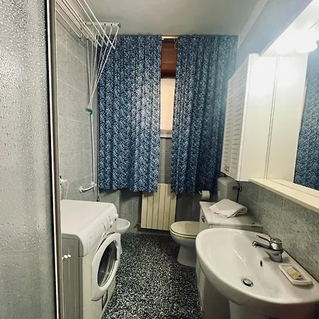 Apartment Nei Pressi Della Stazione *